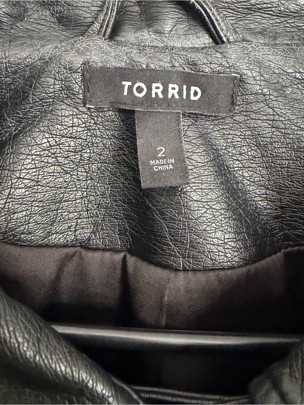 Torrid Black Faux Leather Moto Jacket Size 2 Cropped Silver Hardware - Picture 9 of 10